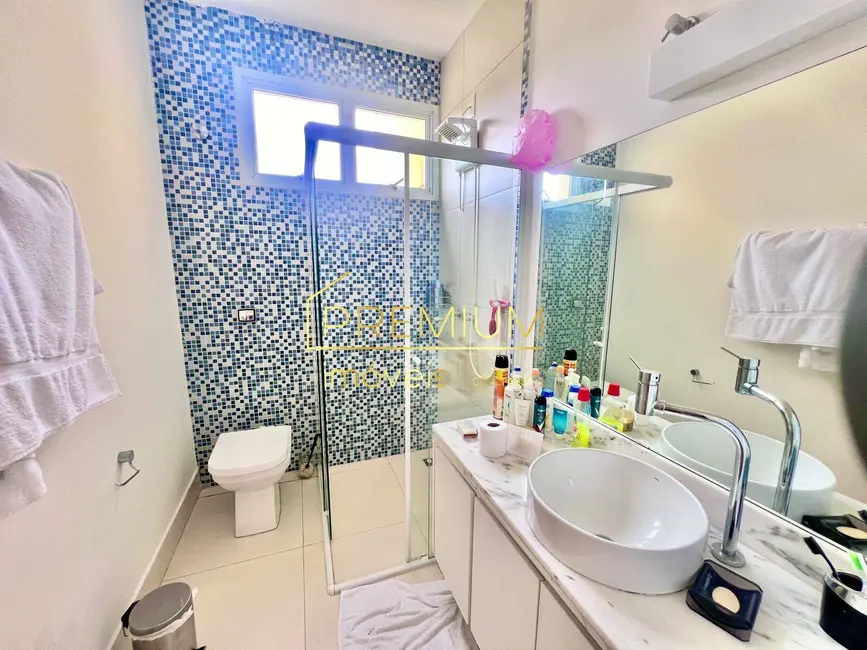 Casa com 4 quartos à venda, 300m2 em Jundiai - SP - imagem 7 Foto 7 de Casa com 4 quartos à venda, 300m2 em Jundiai - SP