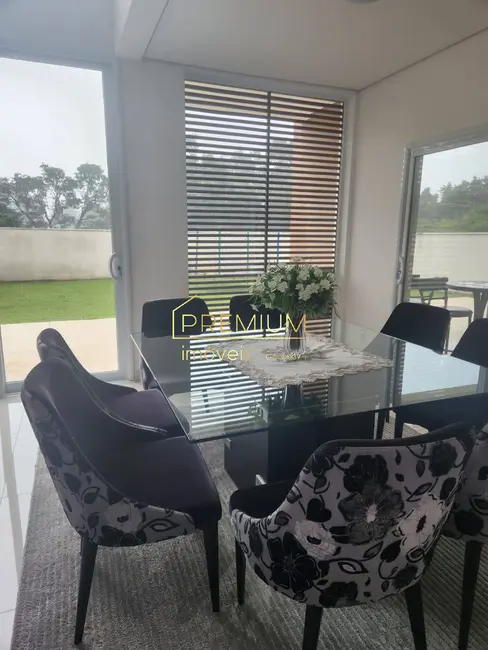 Foto 6 de Casa com 4 quartos à venda, 326m2 em Jundiai - SP