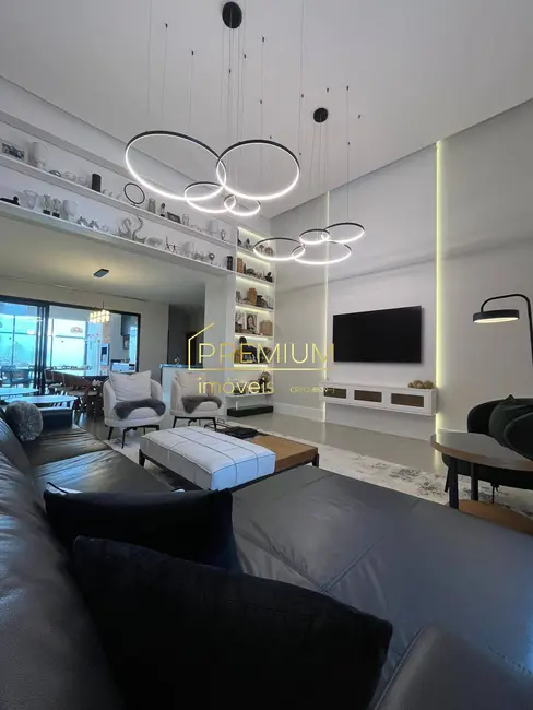 Casa com 3 quartos à venda, 250m2 em Jundiai - SP - imagem 7 Foto 7 de Casa com 3 quartos à venda, 250m2 em Jundiai - SP