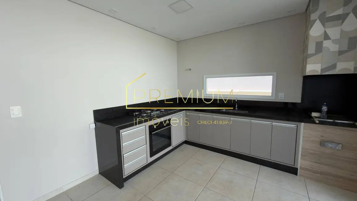 Foto 1 de Casa com 4 quartos à venda e para alugar, 245m2 em Jundiai - SP