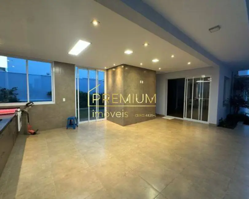 Foto 2 de Casa com 3 quartos à venda, 250m2 em Engordadouro, Jundiai - SP