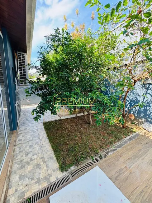 Foto 9 de Casa com 4 quartos à venda, 431m2 em Jundiai - SP