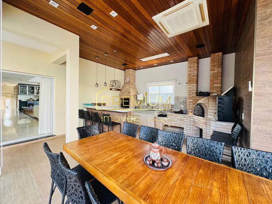 Foto 1 de Casa com 4 quartos à venda, 431m2 em Jundiai - SP