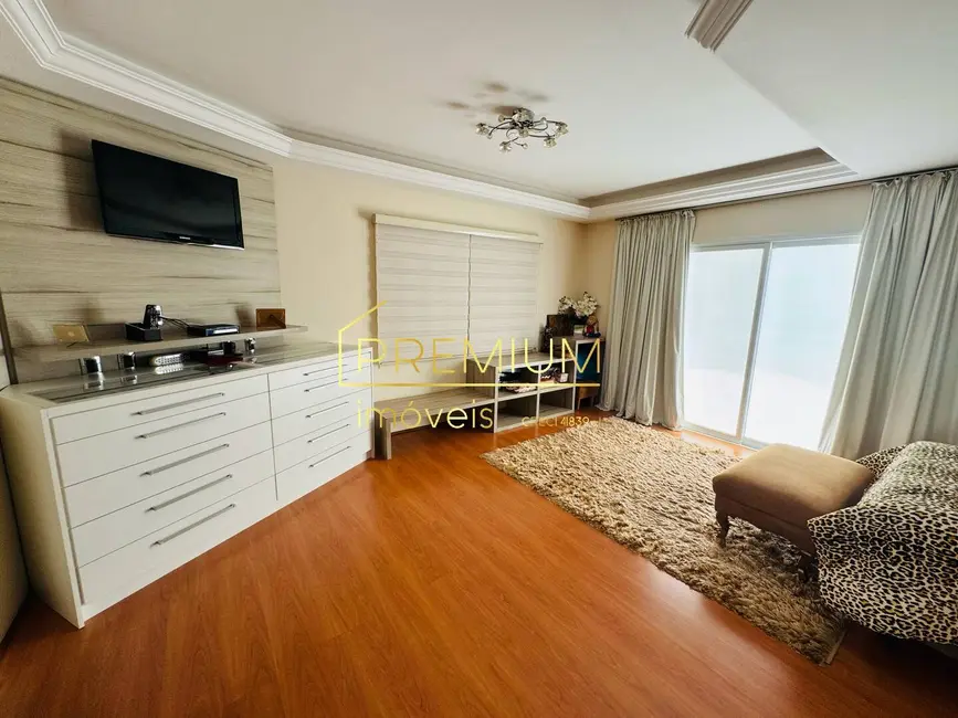 Casa com 3 quartos à venda, 424m2 em Jundiai - SP - imagem 5 Foto 5 de Casa com 3 quartos à venda, 424m2 em Jundiai - SP