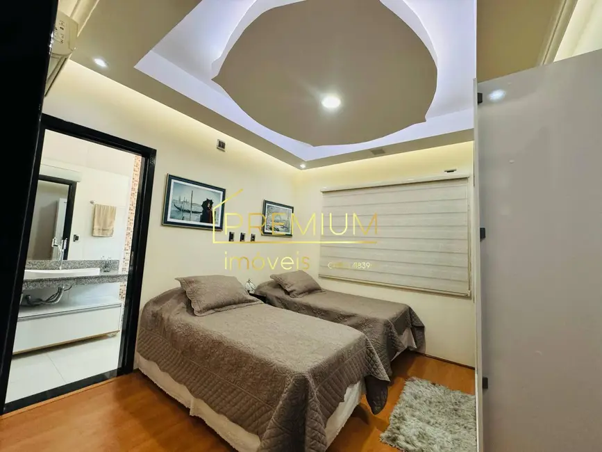 Foto 2 de Casa com 3 quartos à venda, 424m2 em Condomínio Reserva da Serra, Jundiai - SP