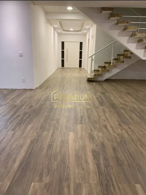 Foto 6 de Casa com 6 quartos à venda, 284m2 em Medeiros, Jundiai - SP