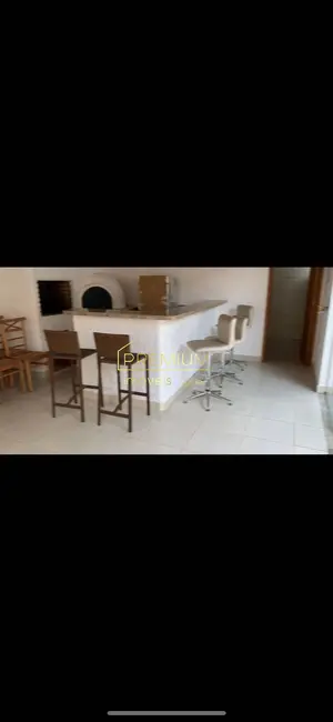 Foto 3 de Casa com 6 quartos à venda, 284m2 em Medeiros, Jundiai - SP