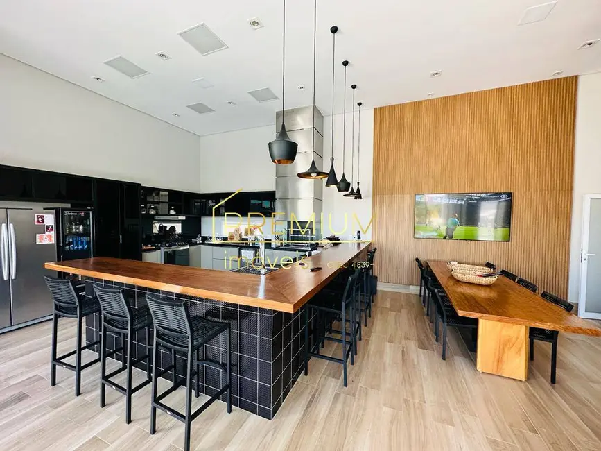 Foto 4 de Casa com 4 quartos à venda, 733m2 em Medeiros, Jundiai - SP