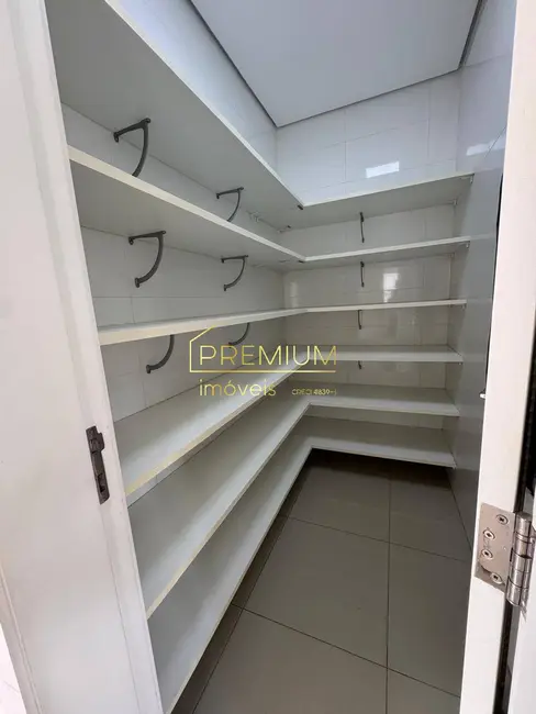 Casa com 4 quartos à venda, 511m2 em Jundiai - SP - imagem 9 Foto 9 de Casa com 4 quartos à venda, 511m2 em Jundiai - SP