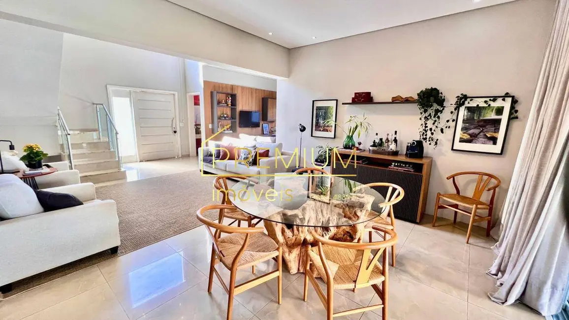 Foto 3 de Casa com 3 quartos à venda, 267m2 em Jundiai - SP