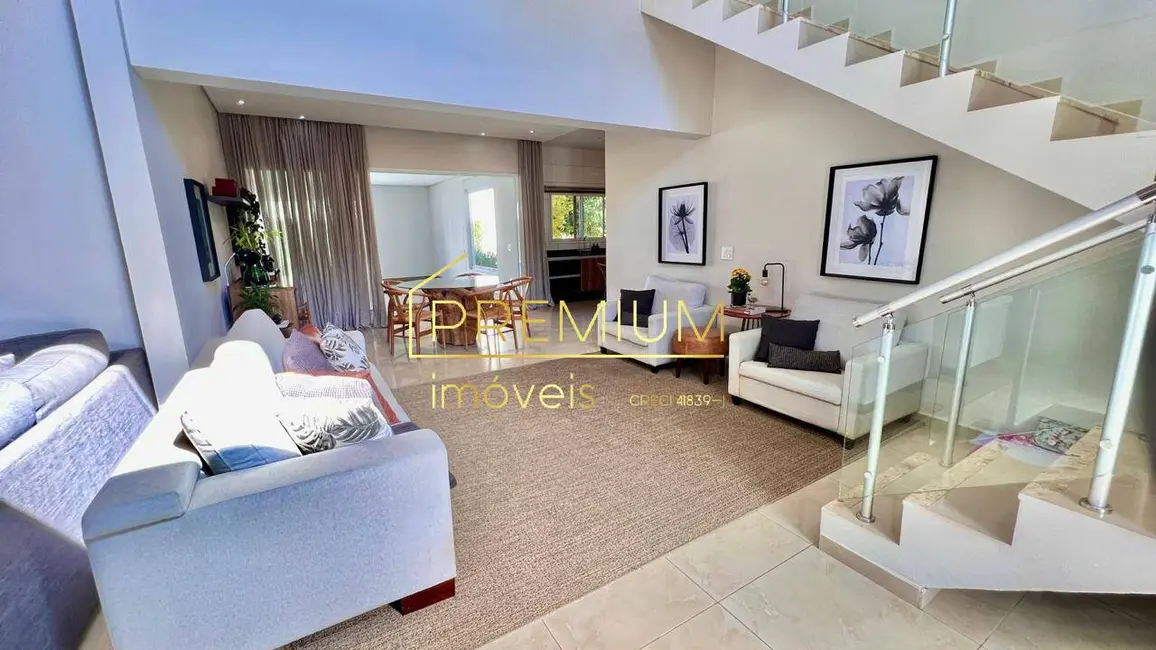 Foto 1 de Casa com 3 quartos à venda, 267m2 em Jundiai - SP