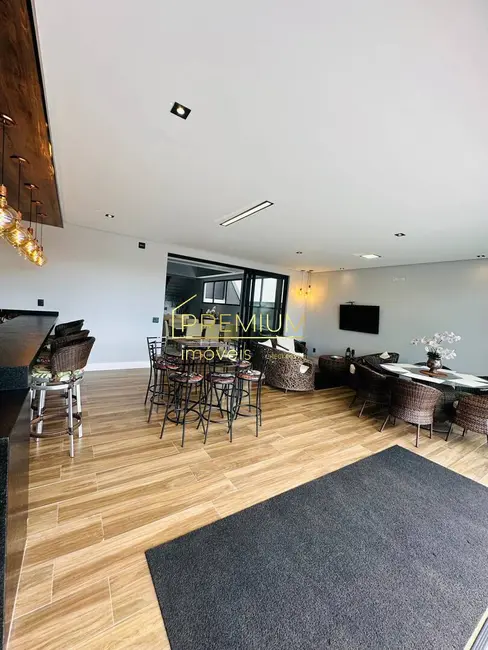 Foto 6 de Casa com 3 quartos à venda, 390m2 em Jundiai - SP