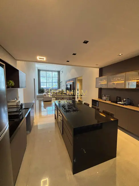 Foto 5 de Casa com 3 quartos à venda, 298m2 em Medeiros, Jundiai - SP