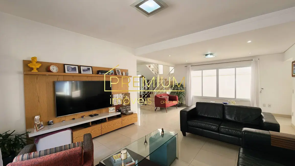 Casa com 3 quartos à venda, 270m2 em Engordadouro, Jundiai - SP - imagem 4 Foto 4 de Casa com 3 quartos à venda, 270m2 em Engordadouro, Jundiai - SP