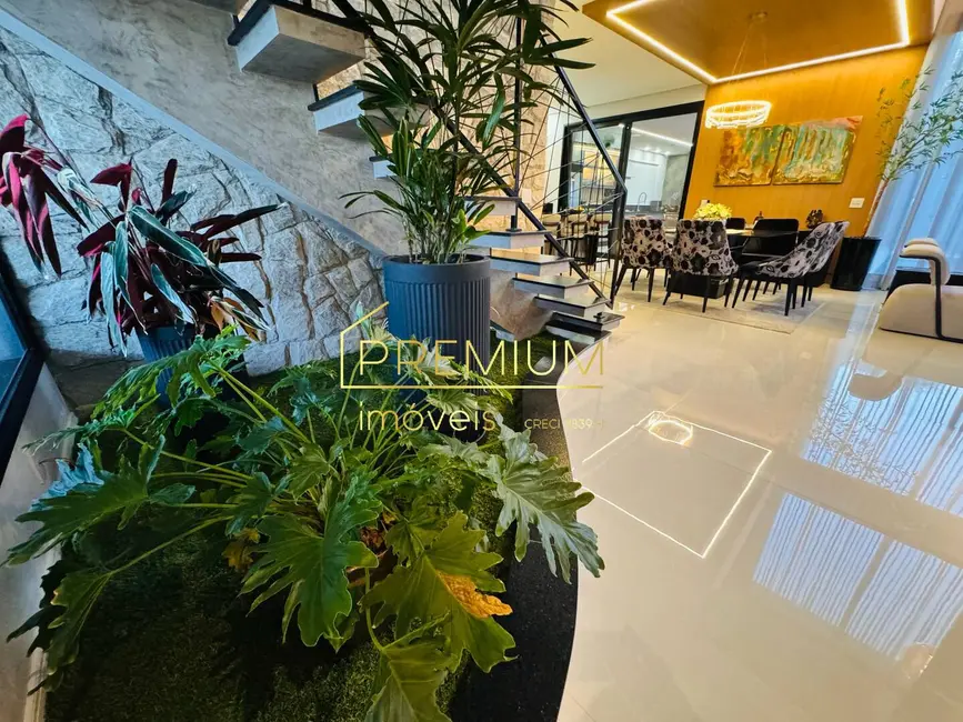 Casa com 3 quartos à venda, 338m2 em Jundiai - SP - imagem 4 Foto 4 de Casa com 3 quartos à venda, 338m2 em Jundiai - SP