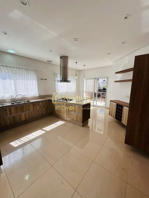 Foto 4 de Casa com 4 quartos para alugar, 427m2 em Jundiai - SP