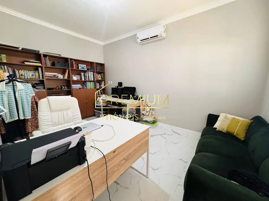 Foto 7 de Casa com 4 quartos à venda, 306m2 em Medeiros, Jundiai - SP