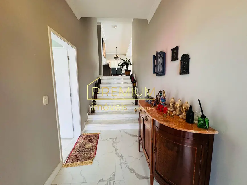 Foto 9 de Casa com 4 quartos à venda, 306m2 em Medeiros, Jundiai - SP