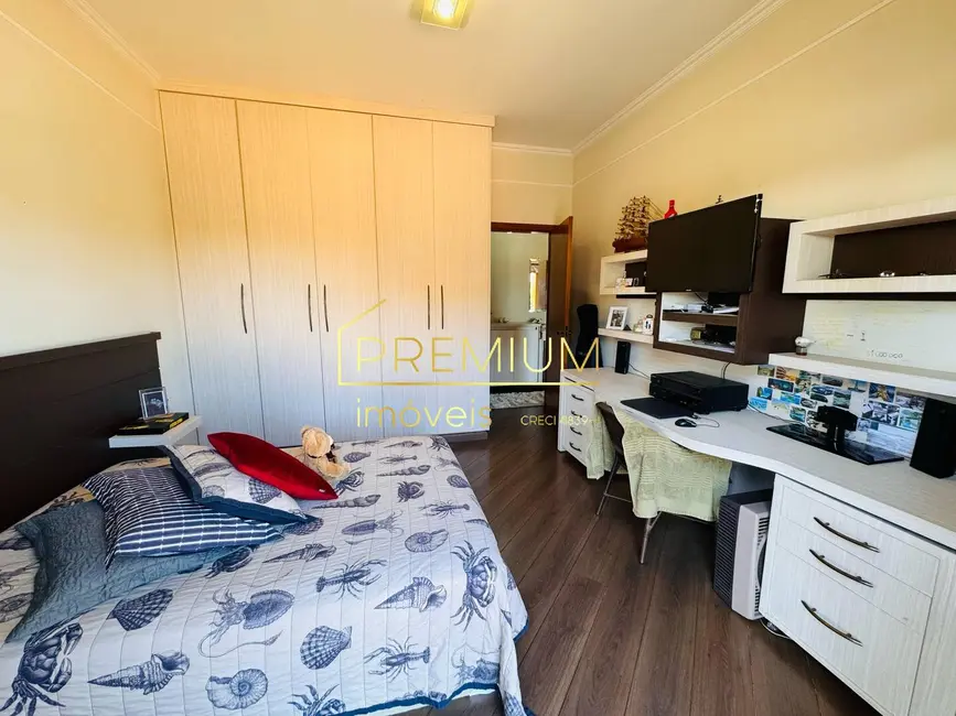 Casa com 3 quartos à venda, 349m2 em Jundiai - SP - imagem 2 Foto 2 de Casa com 3 quartos à venda, 349m2 em Jundiai - SP