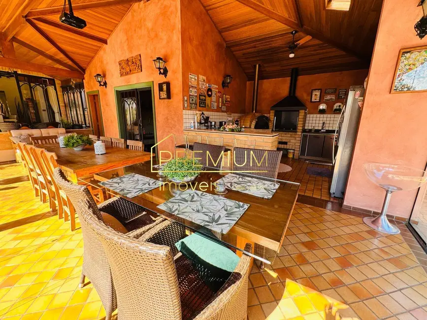 Casa com 3 quartos à venda, 349m2 em Jundiai - SP - imagem 3 Foto 3 de Casa com 3 quartos à venda, 349m2 em Jundiai - SP