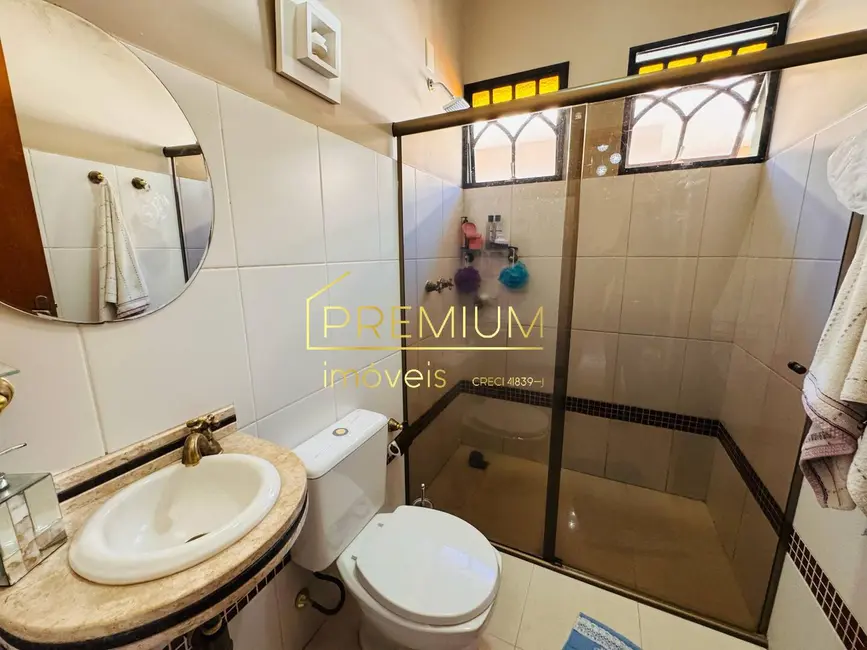 Casa com 3 quartos à venda, 349m2 em Jundiai - SP - imagem 9 Foto 9 de Casa com 3 quartos à venda, 349m2 em Jundiai - SP