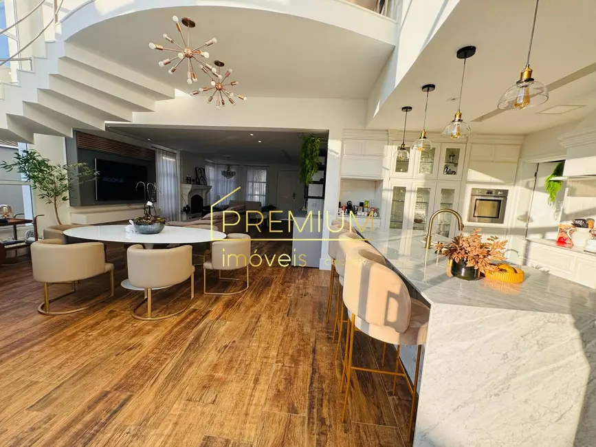 Casa com 4 quartos à venda, 340m2 em Jundiai - SP - imagem 1 Foto 1 de Casa com 4 quartos à venda, 340m2 em Jundiai - SP