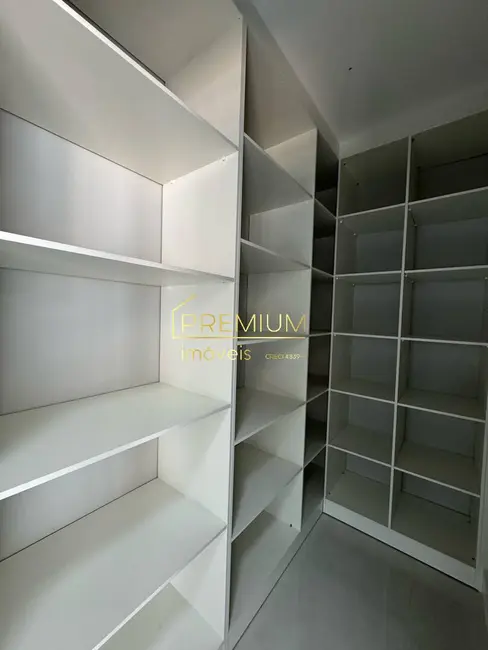 Casa com 4 quartos à venda, 340m2 em Jundiai - SP - imagem 7 Foto 7 de Casa com 4 quartos à venda, 340m2 em Jundiai - SP