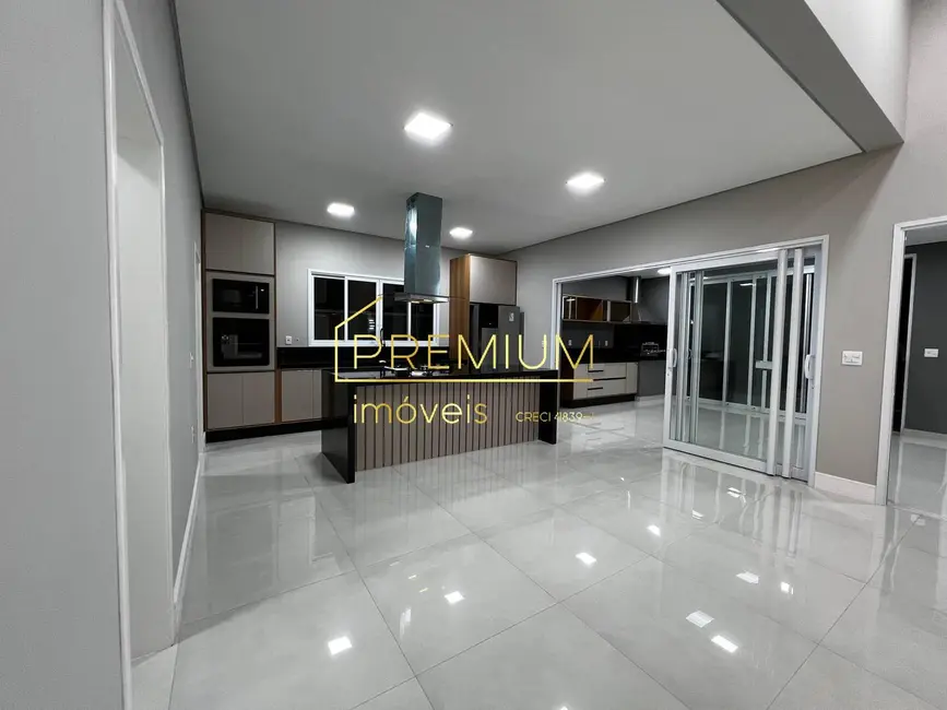 Casa com 4 quartos à venda, 340m2 em Jundiai - SP - imagem 1 Foto 1 de Casa com 4 quartos à venda, 340m2 em Jundiai - SP