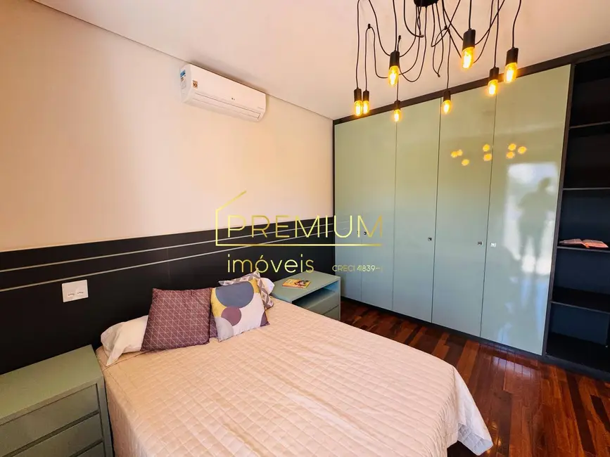 Foto 2 de Casa com 3 quartos à venda, 360m2 em Jundiai - SP