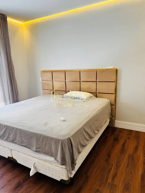 Casa com 3 quartos à venda, 280m2 em Medeiros, Jundiai - SP - imagem 6 Foto 6 de Casa com 3 quartos à venda, 280m2 em Medeiros, Jundiai - SP