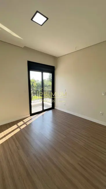 Foto 2 de Casa com 4 quartos à venda, 157m2 em Jundiai - SP