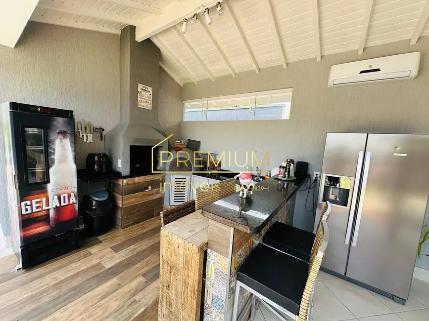 Foto 3 de Casa com 4 quartos à venda, 417m2 em Jundiai - SP