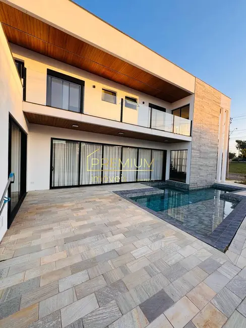 Foto 2 de Casa com 3 quartos à venda e para alugar, 119m2 em Jundiai - SP