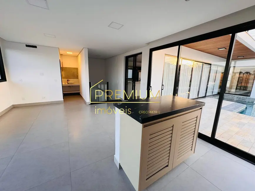 Foto 1 de Casa com 3 quartos à venda e para alugar, 119m2 em Jundiai - SP