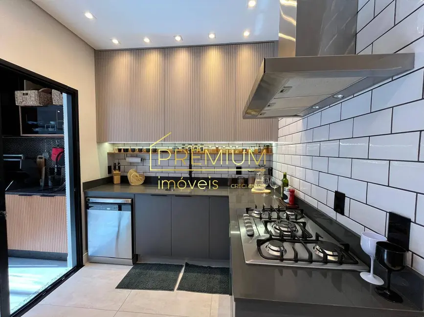 Foto 9 de Casa com 3 quartos à venda, 195m2 em Corrupira, Jundiai - SP