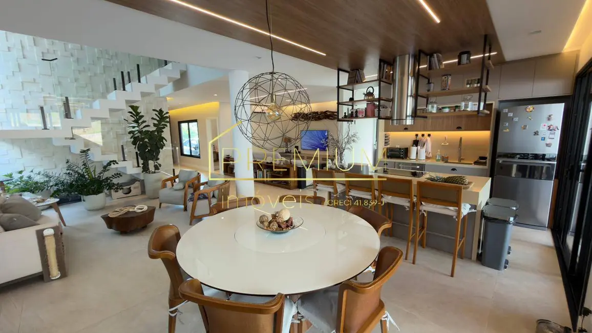Foto 8 de Casa com 4 quartos à venda e para alugar, 340m2 em Jundiai - SP