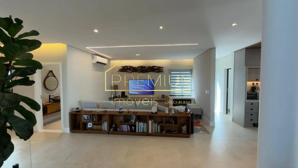 Foto 6 de Casa com 4 quartos à venda e para alugar, 340m2 em Jundiai - SP
