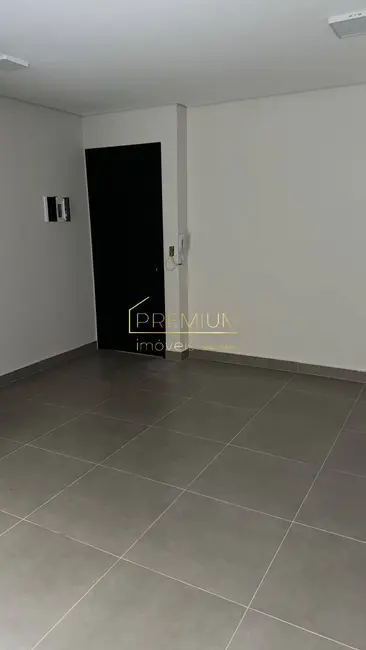 Foto 3 de Kitnet com 1 quarto para alugar, 27m2 em Retiro, Jundiai - SP