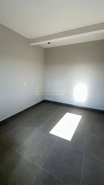 Foto 1 de Kitnet com 1 quarto para alugar, 13m2 em Retiro, Jundiai - SP