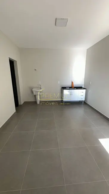 Foto 1 de Kitnet com 1 quarto para alugar, 24m2 em Retiro, Jundiai - SP