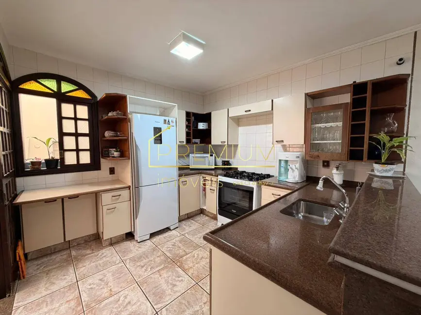 Foto 4 de Casa com 5 quartos à venda, 279m2 em Vila Nova Esperia, Jundiai - SP
