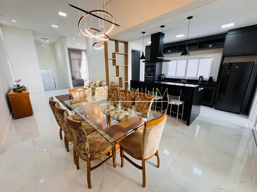 Foto 1 de Casa com 3 quartos à venda, 273m2 em Condomínio Reserva da Serra, Jundiai - SP