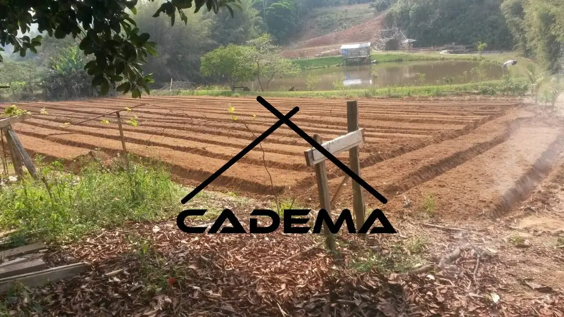 Foto 1 de Sítio / Rancho com 5 quartos à venda, 25000m2 em Jacutinga - MG