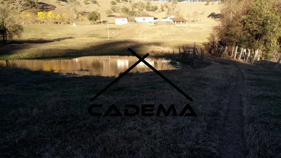 Sítio / Rancho com 5 quartos à venda, 8m2 em Borda Da Mata - MG - imagem 8 Foto 8 de Sítio / Rancho com 5 quartos à venda, 8m2 em Borda Da Mata - MG