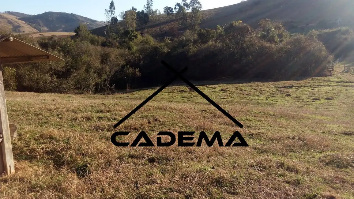 Sítio / Rancho com 5 quartos à venda, 8m2 em Borda Da Mata - MG - imagem 4 Foto 4 de Sítio / Rancho com 5 quartos à venda, 8m2 em Borda Da Mata - MG