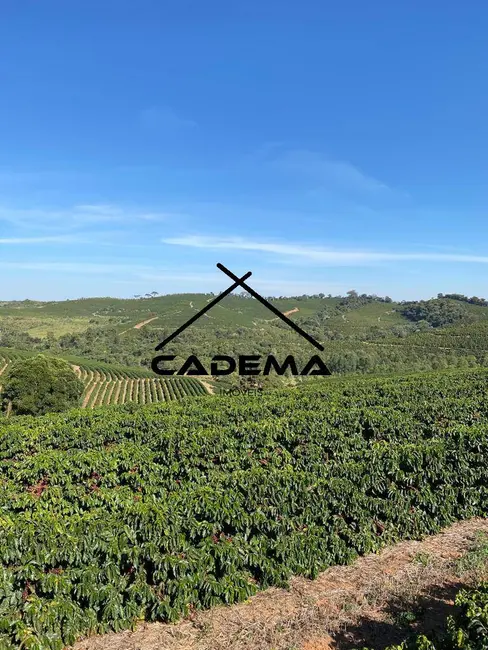 Foto 4 de Fazenda / Haras com 3 quartos à venda, 168m2 em Guaxupe - MG