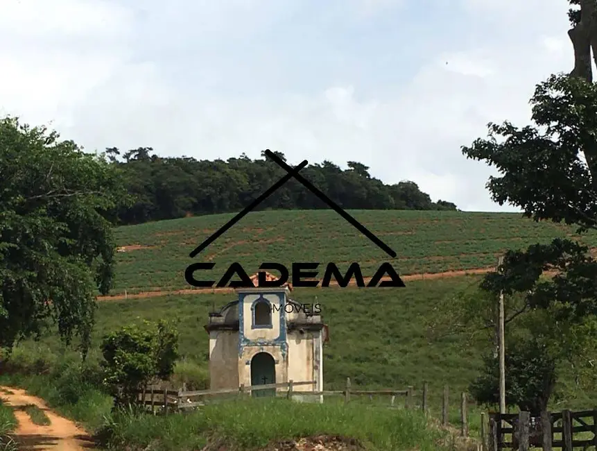 Foto 8 de Fazenda / Haras com 3 quartos à venda, 90m2 em Socorro - SP