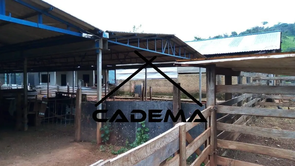 Foto 2 de Sítio / Rancho com 3 quartos à venda, 32m2 em Itapira - SP