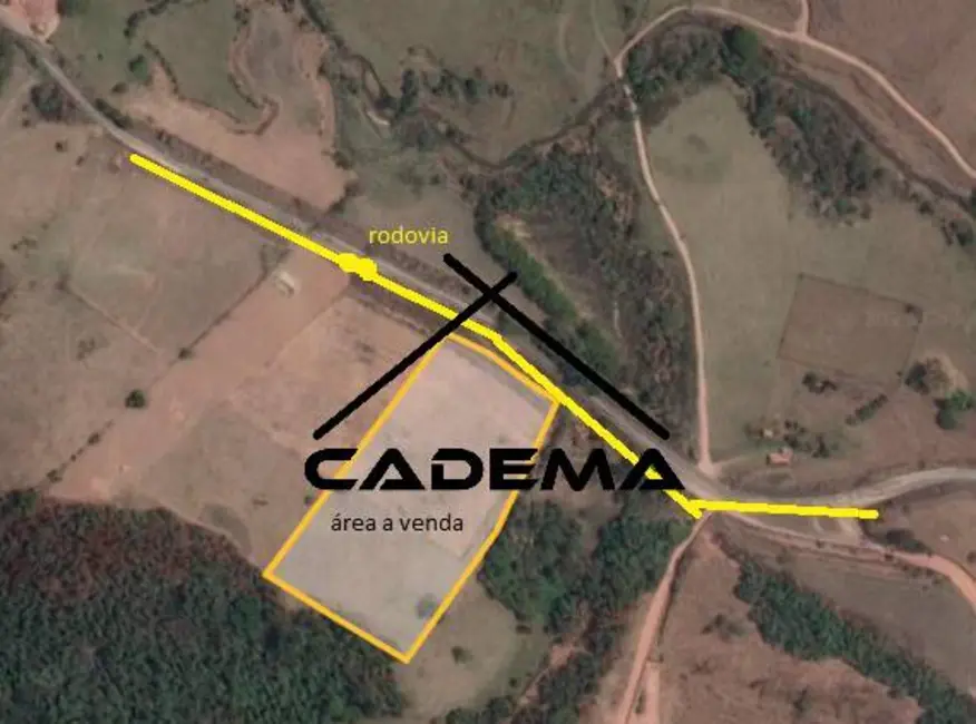 Sítio / Rancho à venda em Borda Da Mata - MG - imagem 4 Foto 4 de Sítio / Rancho à venda em Borda Da Mata - MG