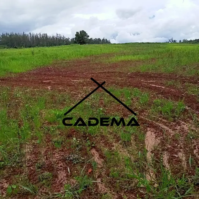 Sítio / Rancho à venda, 17m2 em Engenheiro Coelho - SP - imagem 4 Foto 4 de Sítio / Rancho à venda, 17m2 em Engenheiro Coelho - SP
